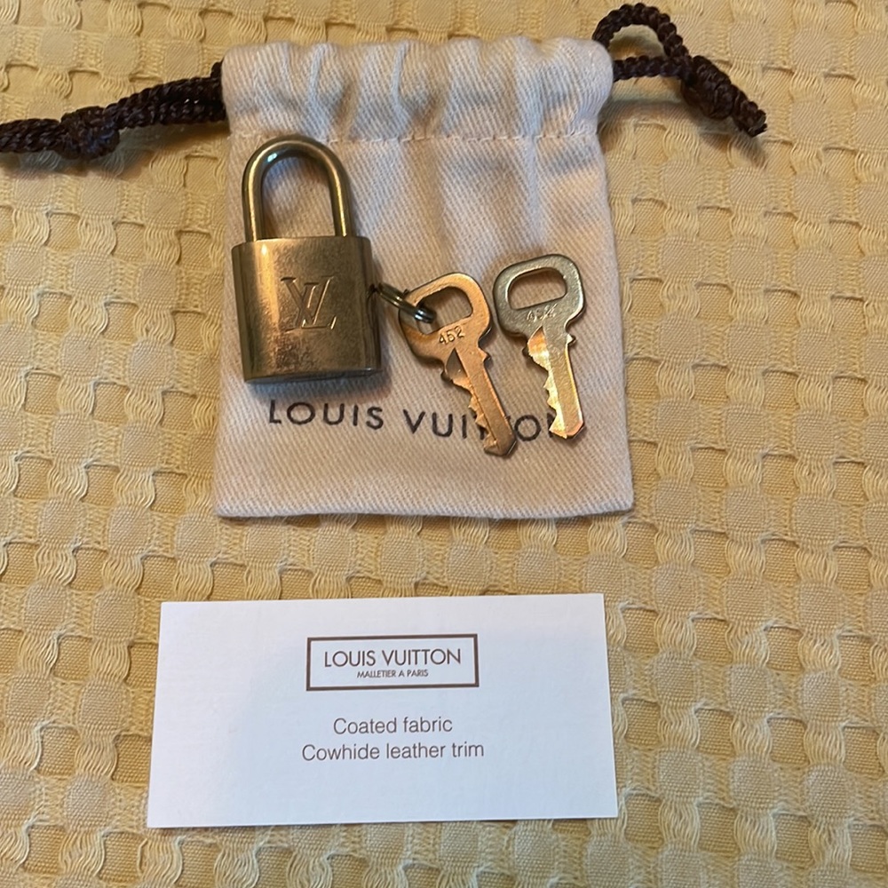 Louis Vuitton Keepall 50 monogram handheld only, no strap version - Picture 3 of 17